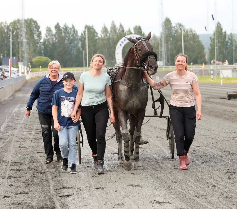 Fyra segrar till hemmalaget
